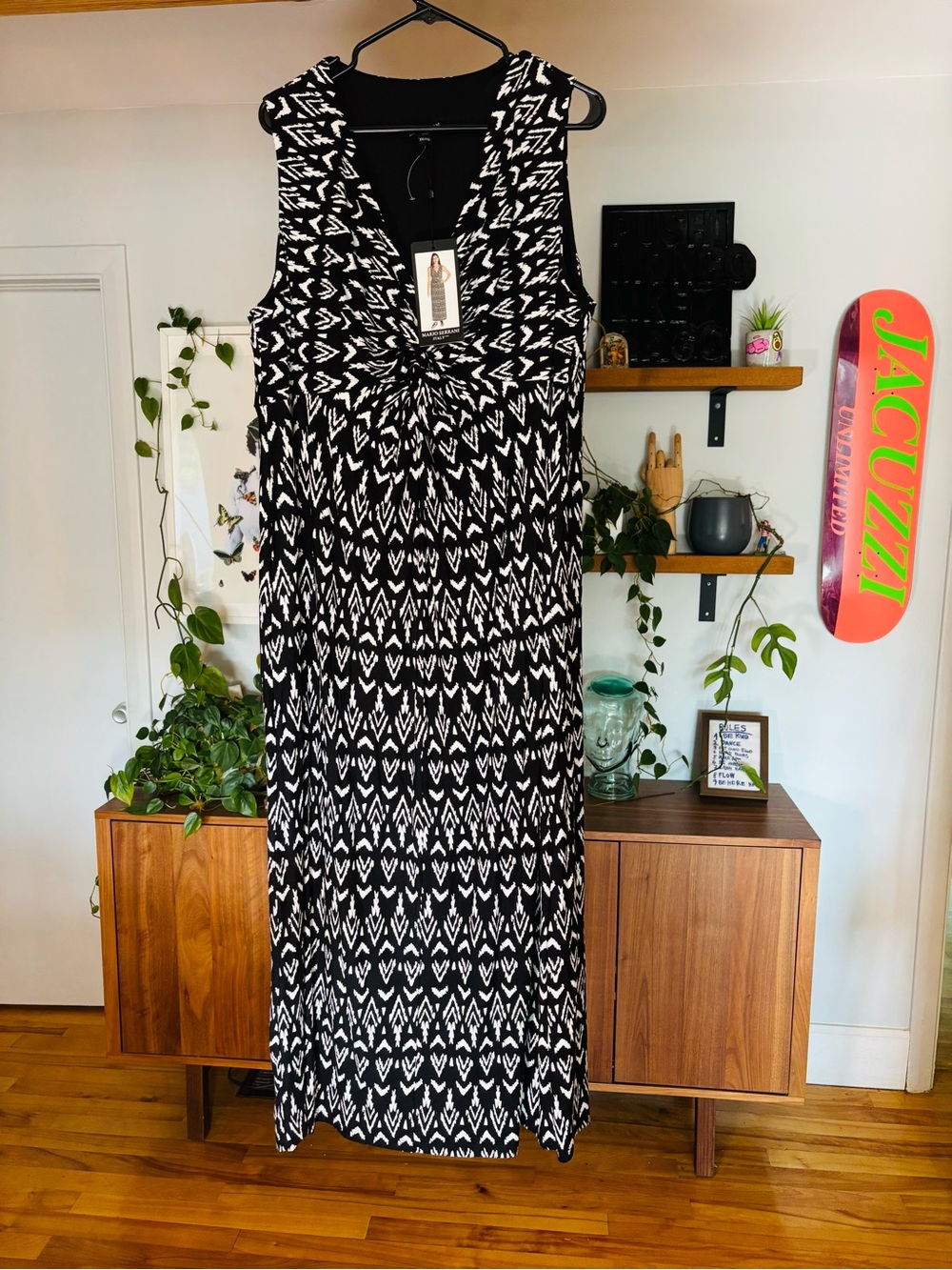 NWT Mario Serrani Black & White Geometric Maxi Dress - Size 2XL